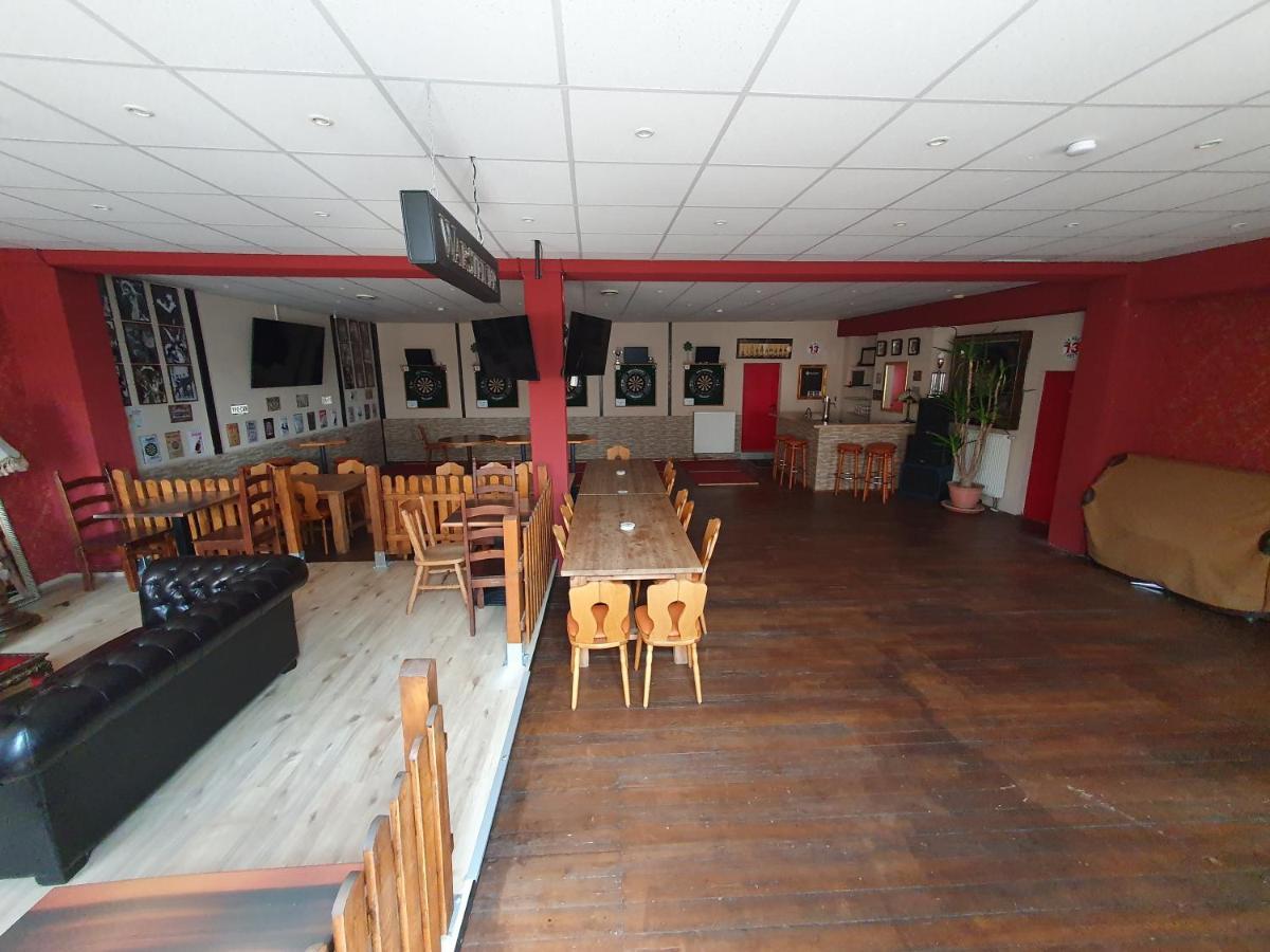 מלון נויוויד Restaurant & Gasthaus '44 Forty Four מראה חיצוני תמונה